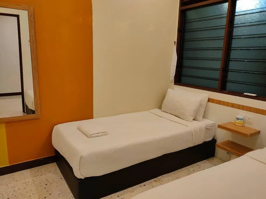Сasa de vacaciones Villa Pg56 Gurney Gleneagles Landed George Town